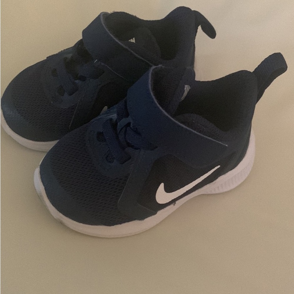 Nike Baby Shoes 2C size